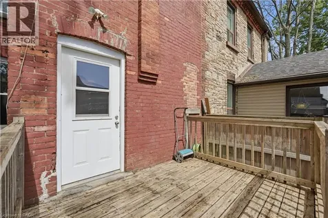 126 Park Street North Hamilton ON L8R 2N3