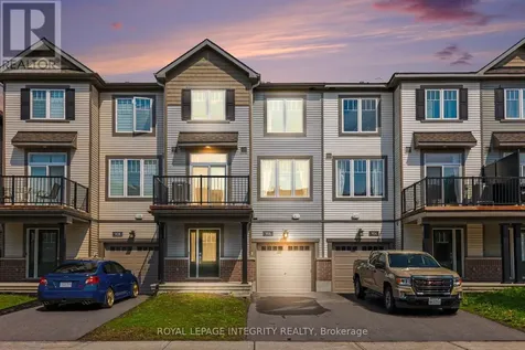 906 Lixnaw Court Ottawa ON K2J 6Y3