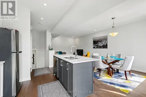 906 Lixnaw Court Ottawa ON K2J 6Y3