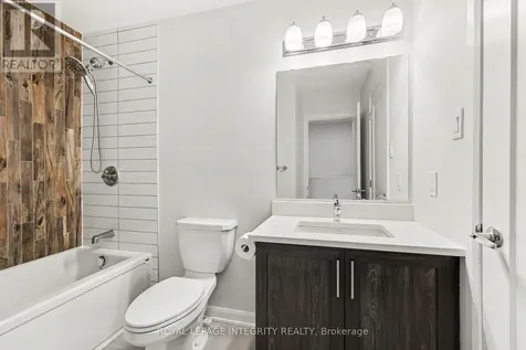 906 Lixnaw Court Ottawa ON K2J 6Y3