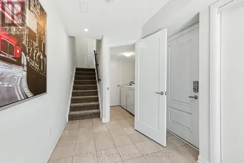 906 Lixnaw Court Ottawa ON K2J 6Y3