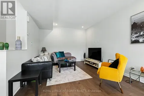 906 Lixnaw Court Ottawa ON K2J 6Y3