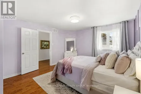 278 Kiwanis Court Ottawa ON K1T 0H7