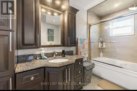 112 Clovelly Road Tecumseh ON N8N 1G1