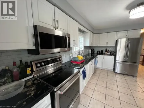 831 Queensdale Avenue East Hamilton ON L8V 1M7