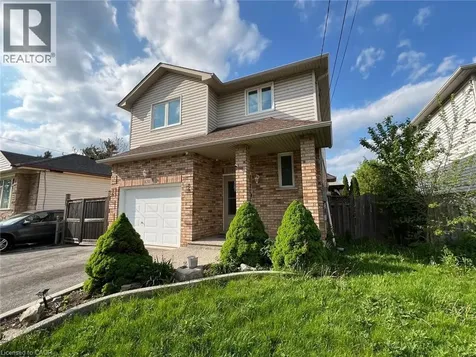 831 Queensdale Avenue East Hamilton ON L8V 1M7