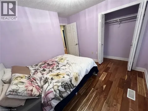 831 Queensdale Avenue East Hamilton ON L8V 1M7
