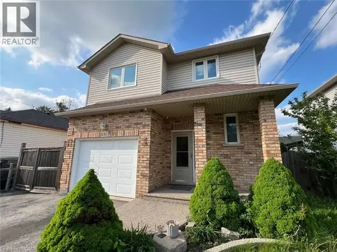 831 Queensdale Avenue East Hamilton ON L8V 1M7