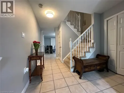 831 Queensdale Avenue East Hamilton ON L8V 1M7