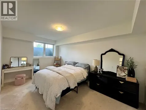 10 Palace Street Kitchener ON N2E 0J3