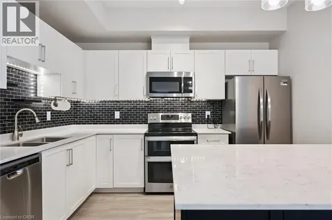 35 Kingsbury Square Guelph ON N1L 0J4