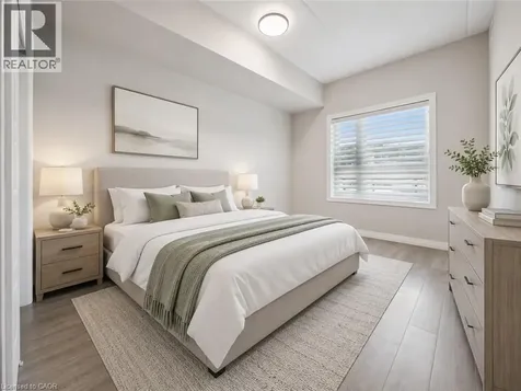 35 Kingsbury Square Guelph ON N1L 0J4