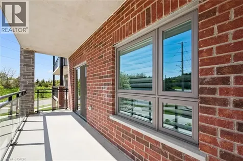 35 Kingsbury Square Guelph ON N1L 0J4