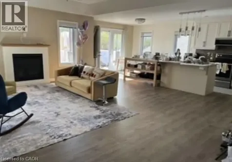 253 Kingsway Avenue North Bay ON P1B 7V5