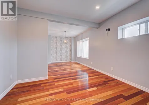 281 Courtland Avenue North Kitchener ON N2G 2V8