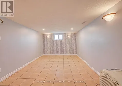 281 Courtland Avenue North Kitchener ON N2G 2V8