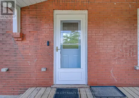 281 Courtland Avenue North Kitchener ON N2G 2V8