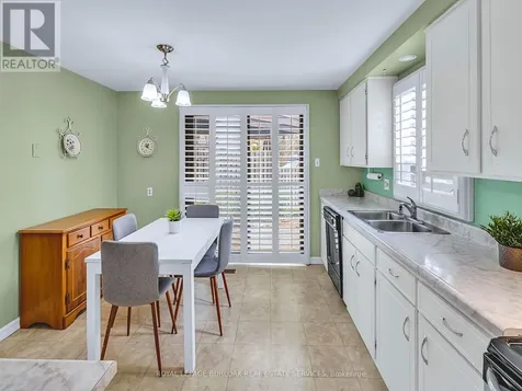 28 Underhill Crescent Kitchener ON N2A 2S8