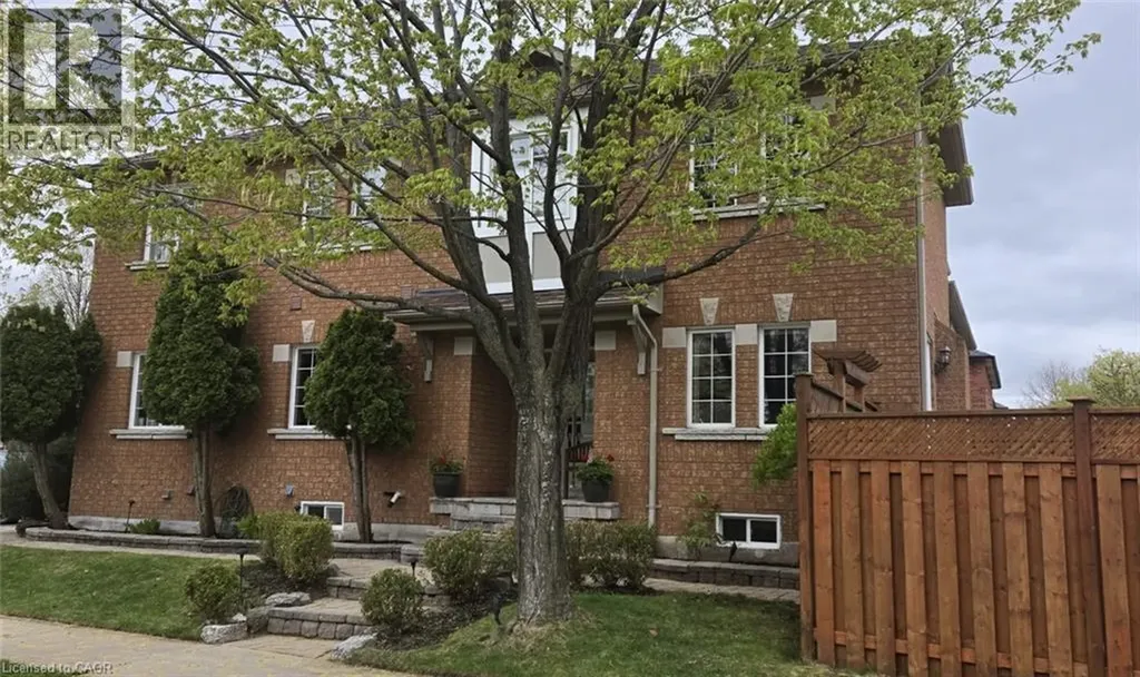 1347 Brookstar Drive Oakville ON L6M 3W1