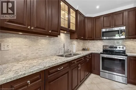 1347 Brookstar Drive Oakville ON L6M 3W1