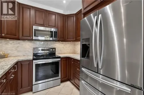 1347 Brookstar Drive Oakville ON L6M 3W1