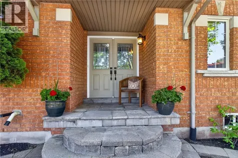 1347 Brookstar Drive Oakville ON L6M 3W1