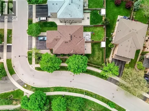 1347 Brookstar Drive Oakville ON L6M 3W1