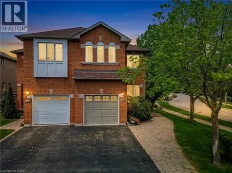 1347 Brookstar Drive Oakville ON L6M 3W1