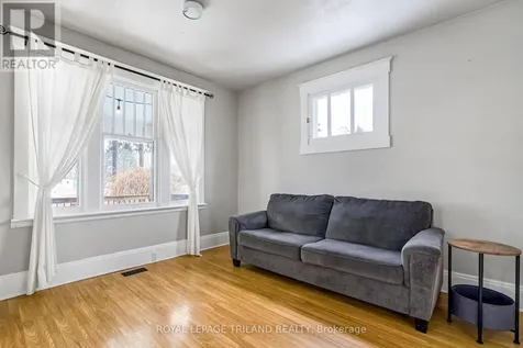 72 Walnut Street St. Thomas ON N5R 2Y9