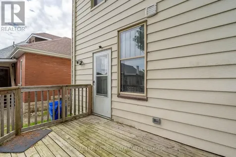 72 Walnut Street St. Thomas ON N5R 2Y9