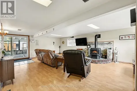 1540 Gage Avenue Cornwall ON K6H 3N3