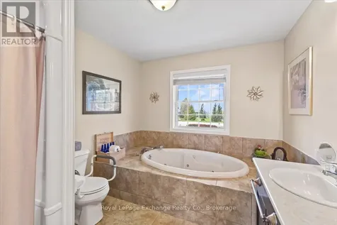 801 Troys Trail Huron-kinloss ON N2Z 0C1
