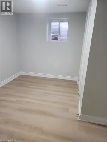 275 Kingswood Drive Kitchener ON N2E 1S1