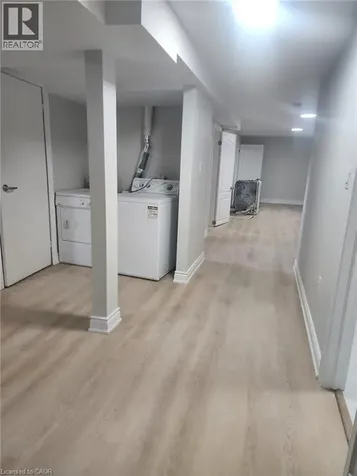275 Kingswood Drive Kitchener ON N2E 1S1
