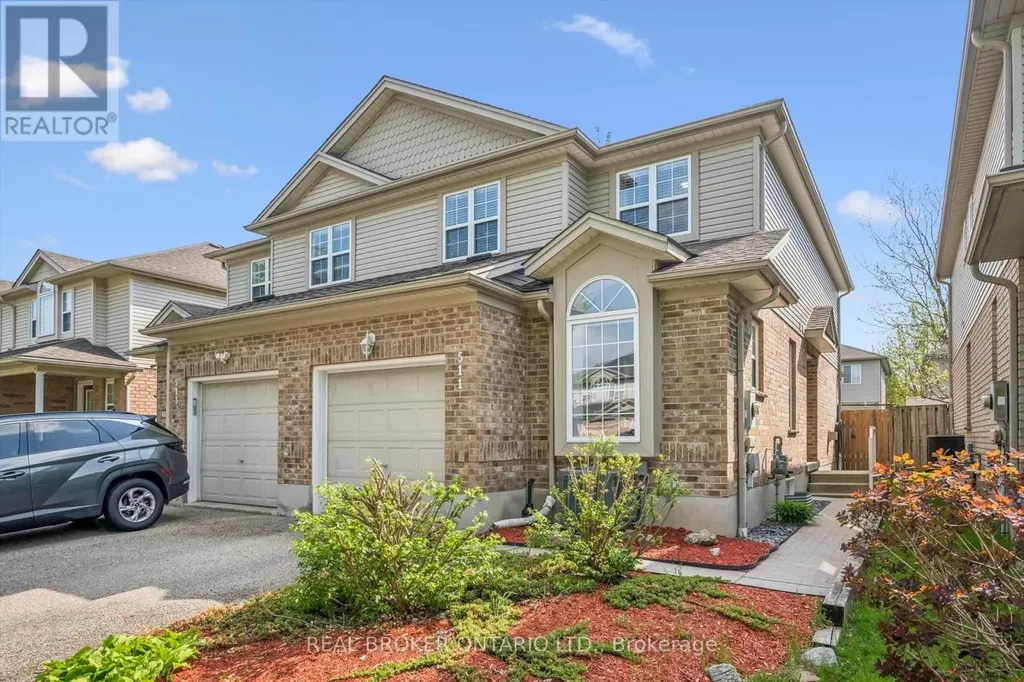 511 Dansbury Drive Waterloo ON N2K 4K8