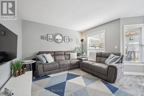511 Dansbury Drive Waterloo ON N2K 4K8