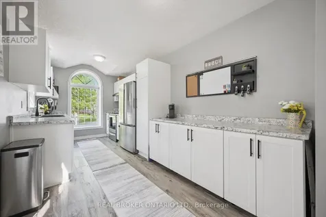 511 Dansbury Drive Waterloo ON N2K 4K8