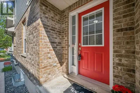 511 Dansbury Drive Waterloo ON N2K 4K8