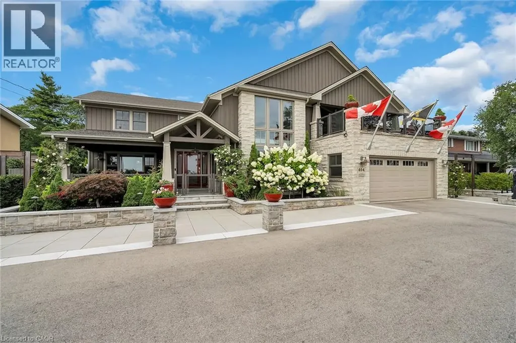 404 Mountain Brow Boulevard East Hamilton ON L8T 1A7