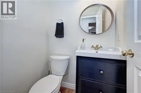519 Yorkshire Drive Waterloo ON N2T 2V1