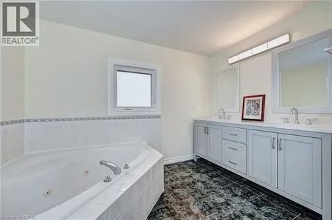 519 Yorkshire Drive Waterloo ON N2T 2V1