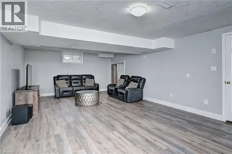 519 Yorkshire Drive Waterloo ON N2T 2V1