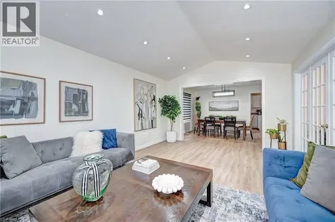 519 Yorkshire Drive Waterloo ON N2T 2V1