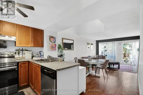 122 Scout Street Ottawa ON K2C 4E2