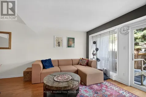 122 Scout Street Ottawa ON K2C 4E2