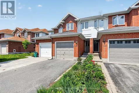 122 Scout Street Ottawa ON K2C 4E2