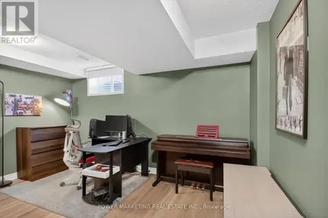 122 Scout Street Ottawa ON K2C 4E2