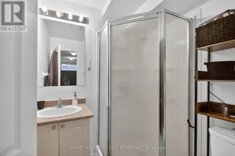 122 Scout Street Ottawa ON K2C 4E2