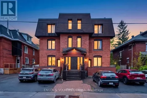 320 Waverley Street West Ottawa ON K2P 0W3