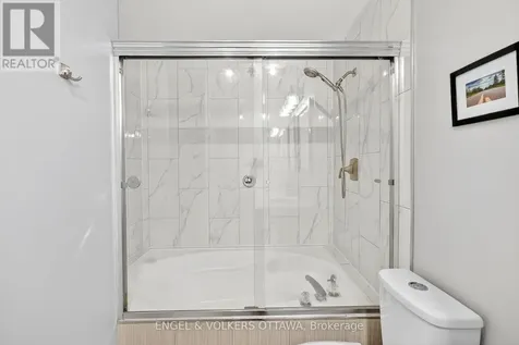 320 Waverley Street West Ottawa ON K2P 0W3